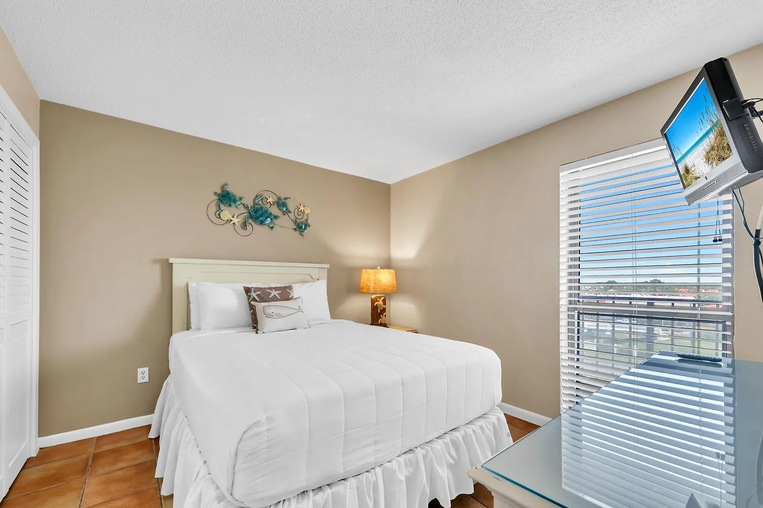 Edgewater Tower 1-608 Villa Panama City Beach 0*,  United States